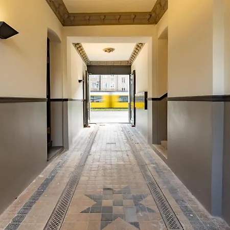 Factory Loft Duplex -40sqm- Near Antonplatz