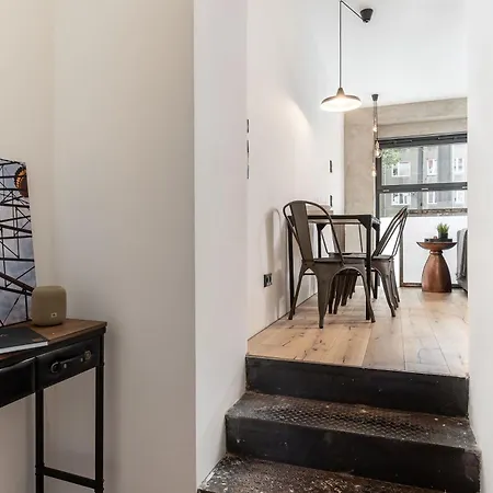 Factory Loft Duplex -40sqm- Near Antonplatz Lejlighed