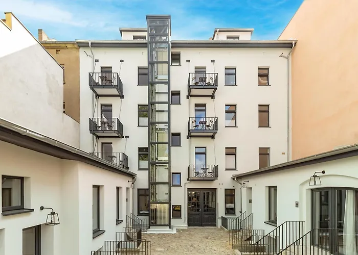 Factory Loft Duplex -40sqm- Near Antonplatz Berlín