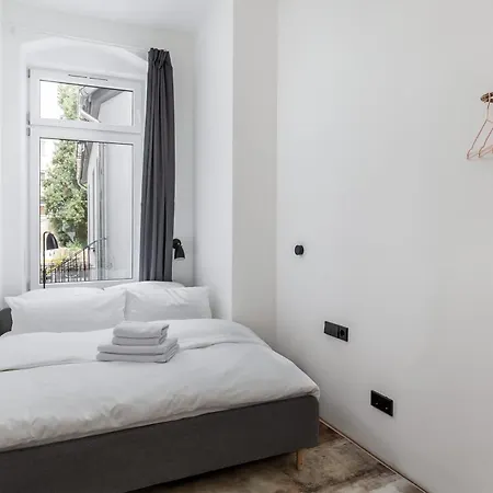 Lägenhet Factory Loft Duplex -40sqm- Near Antonplatz