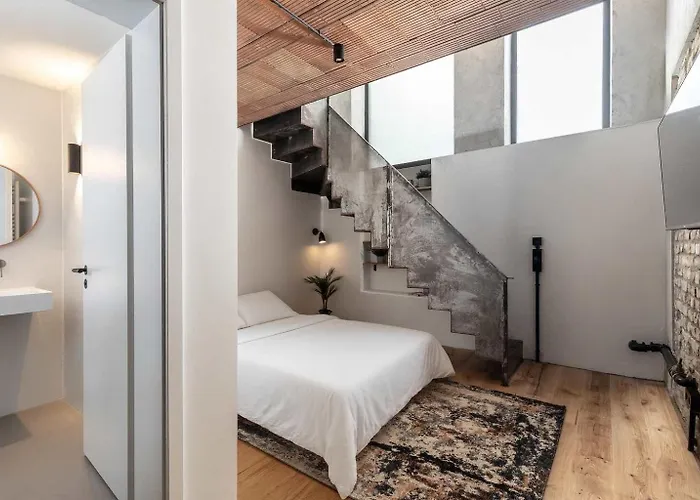 Διαμέρισμα Factory Loft Duplex -40sqm- Near Antonplatz *